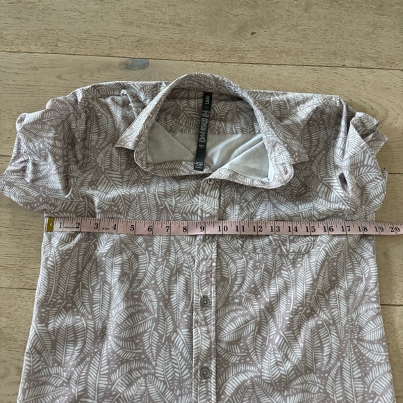 Vuori Bridge Brown Casual Button Down Shirt S - Picture 10 of 10